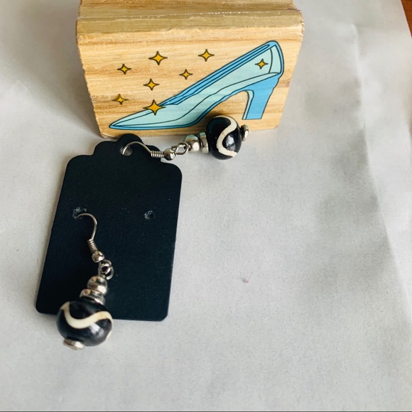 Vintage Cow Print Costume Earrings - Picture 6 of 8